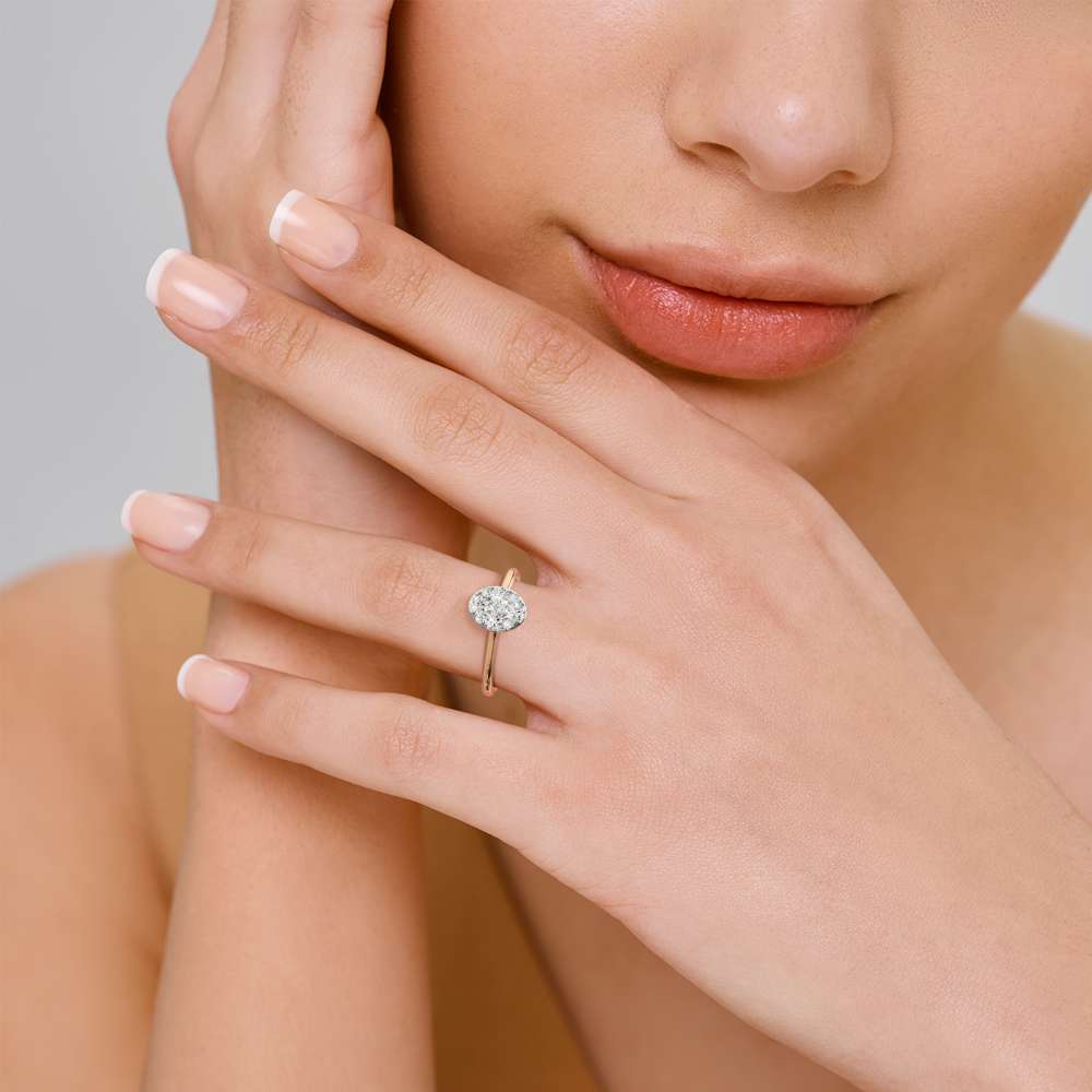 Effortless Pull Oval Diamond Ring