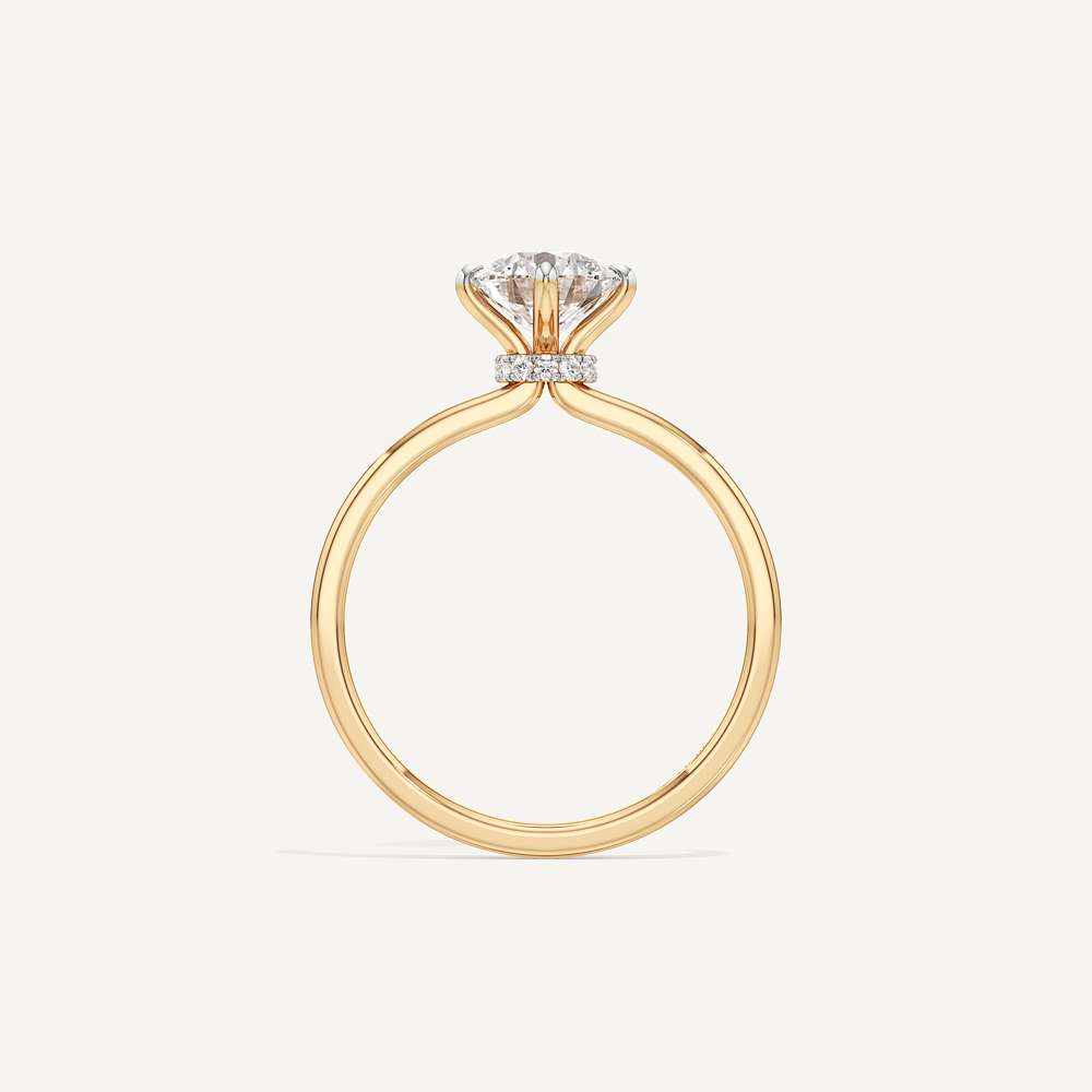 Aurelia Minimalist Round Solitaire