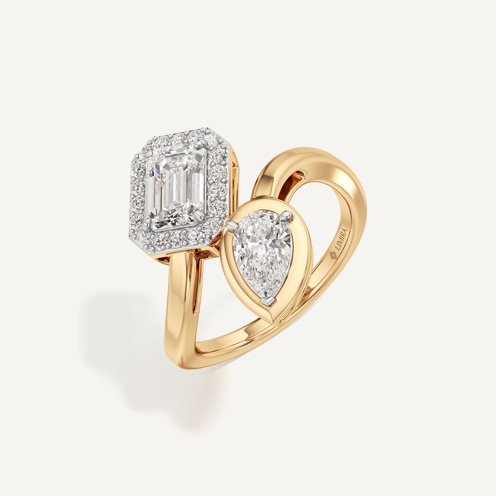 Emerald & Pear Two Prong Toi et Moi Diamond